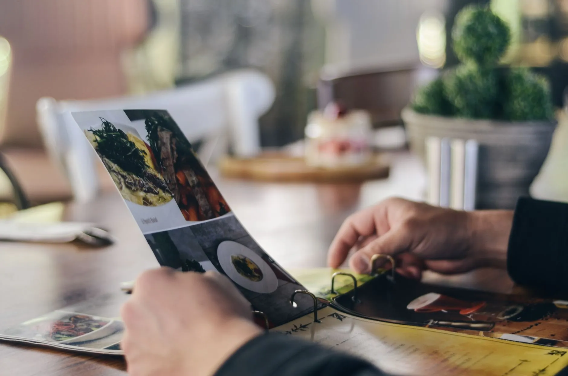 郑州鲸腾娱跃虚拟现实软件光盘与3D建模软件搭配方案解析